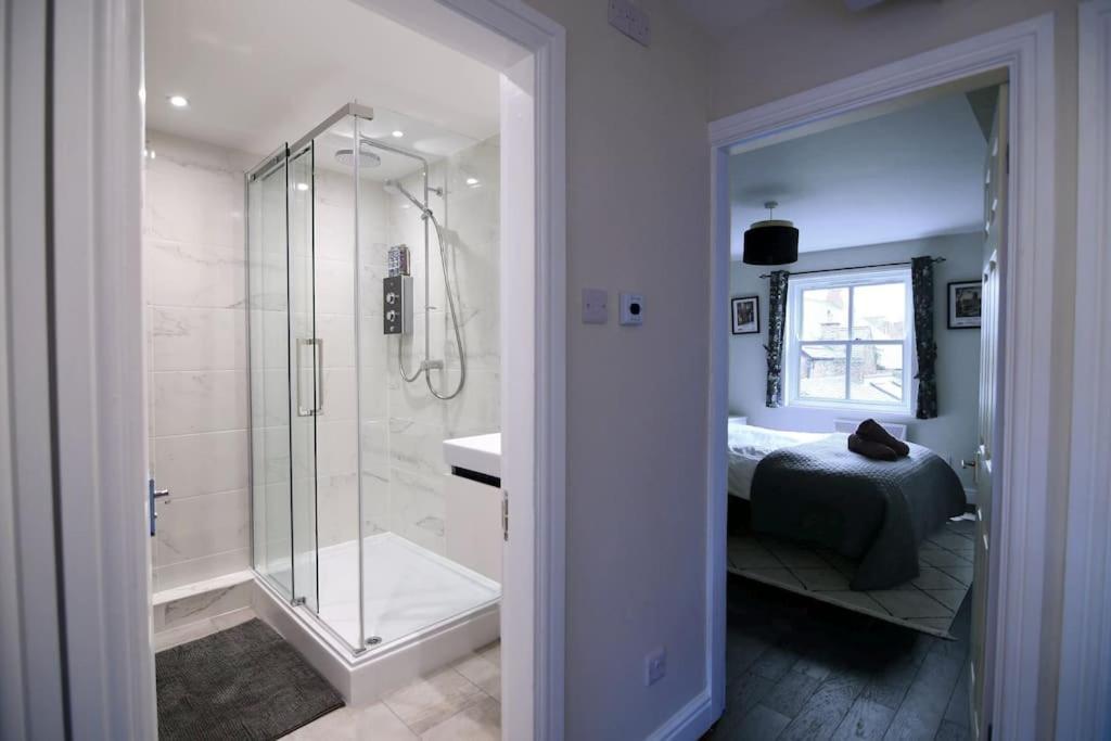 Loveyork Priory Apartment - Central With Parking Экстерьер фото
