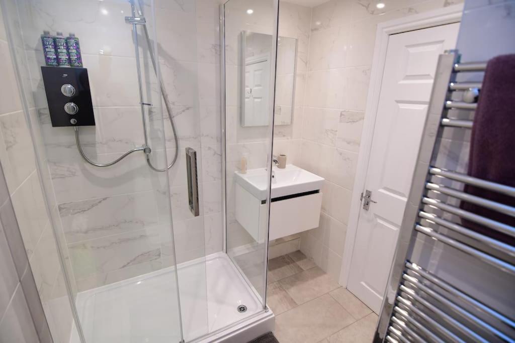 Loveyork Priory Apartment - Central With Parking Экстерьер фото